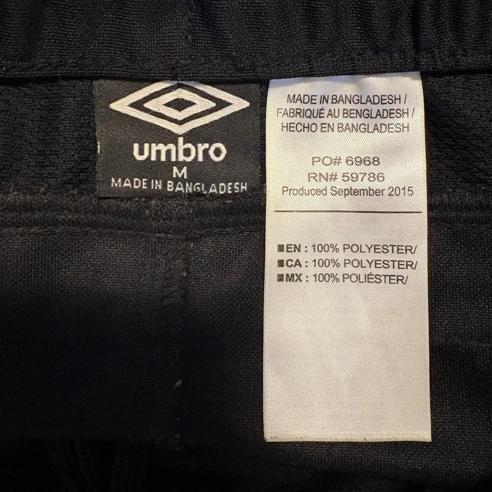 Umbro mens soccer